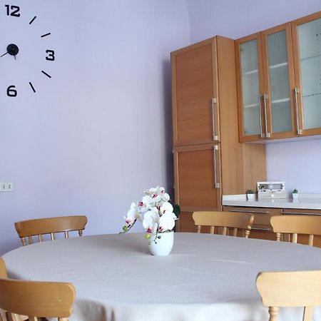 L' Oasi Del Cervo - Casa Con Giardino E Posto Auto, Uscita Autostrada A11 Villa ฟลอเรนซ์ ภายนอก รูปภาพ